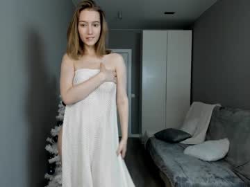 webcam couple christine_bae image #6003022