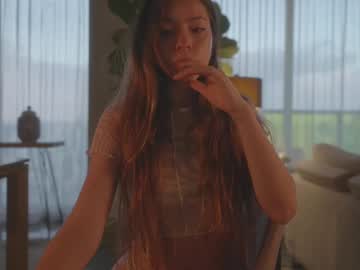 webcam girl emma_lu1 image #8824213