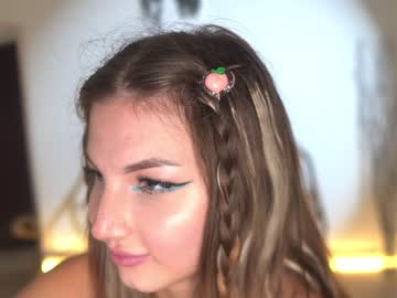 webcam girl kelly_the_horniest image #5456277