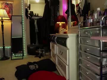 webcam girl lilypixel image #9127599