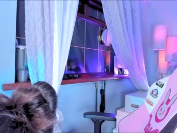 webcam girl littlee33 image #4813529