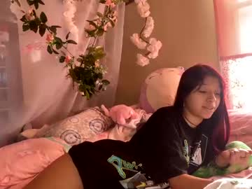 webcam girl rosielidell image #4668696
