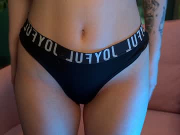 webcam girl yours_lola image #1286868