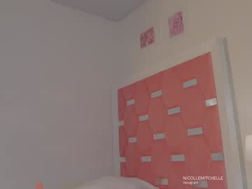 webcam girl nicolle_mitchelle image #9667974