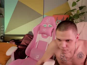 webcam couple _twistz_ image #5051433