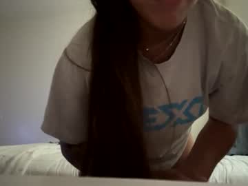 webcam girl allyours_1997 image #7482249