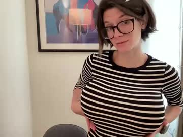 webcam girl naomi_reah image #7639771