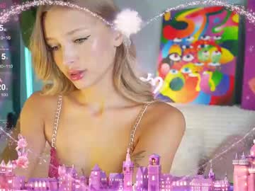 webcam girl sofa_sunnie image #8981571