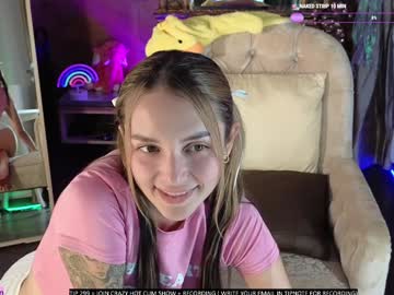 webcam girl oooops__ image #8410410