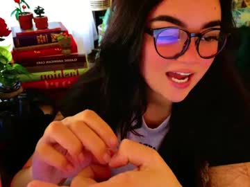 webcam girl annatigarr image #7939868