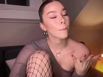 webcam girl novavangogh image #9168471
