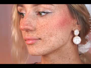 webcam girl artease image #5973942