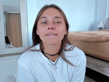 webcam girl eleonora_linn_ image #8482759
