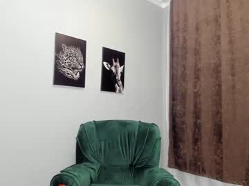 webcam girl kira_little image #5094832