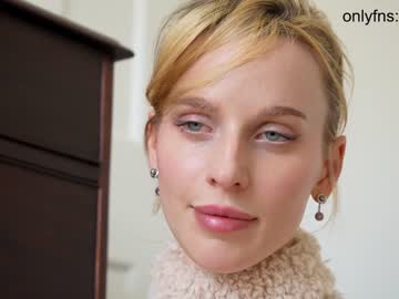 webcam girl ellaa91 image #5609799