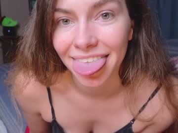 webcam girl chroniclove image #8040485