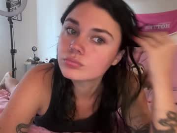 webcam girl queencassidyy image #8006153