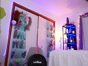 webcam girl emmasky69 image #8481247