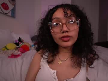 webcam girl miaxrain image #8386747