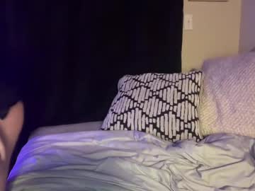 webcam girl peachyflowers image #8806765