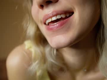 webcam girl darlineash image #8665757