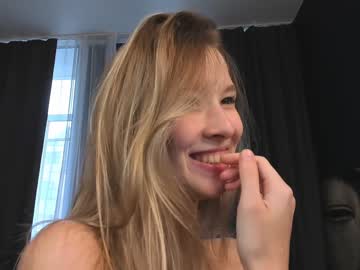 webcam girl milablush image #5070398