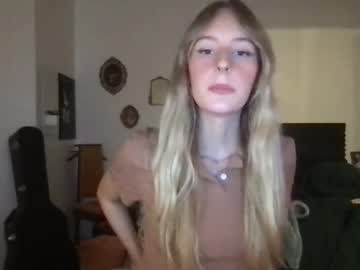 webcam girl sugahbunny image #3070079