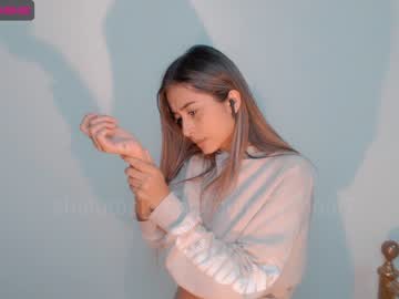 webcam girl gummy_bear7 image #1286549