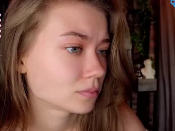webcam girl diora_babe image #7225035