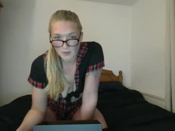 webcam girl thescandichick image #9273028