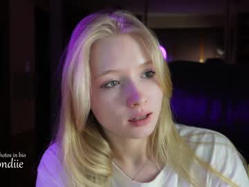 webcam girl bestblondiiecb image #3840639