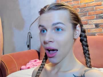 webcam couple mila_polly_and_forester image #794377