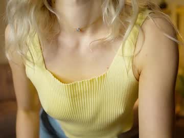 webcam girl darlineash image #8665866