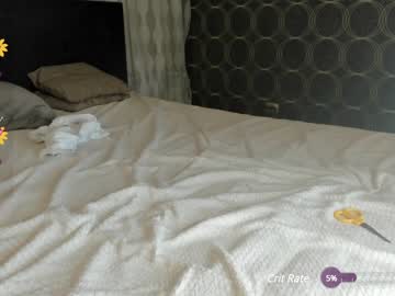 webcam girl mariamgroves image #6616772