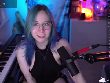 webcam girl blue_mooncat image #5517922