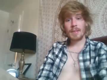 webcam man blondesurfer1994200 image #597630