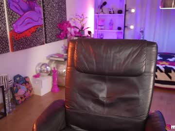 webcam girl informal_ image #9286751