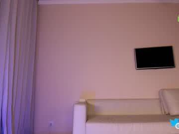 webcam girl hollyextra image #6693682