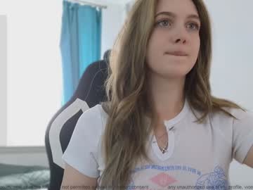 webcam girl small_blondee image #7235770