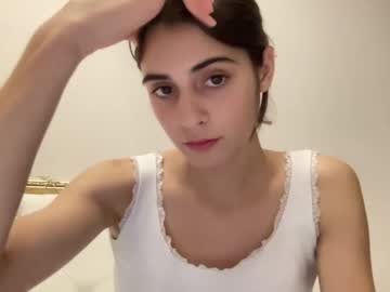 webcam girl crown_of_vice01 image #2823890