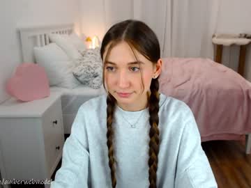 webcam girl ambertan1 image #6443067