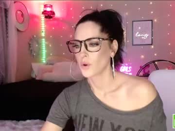 webcam girl milf_lacey image #5580523