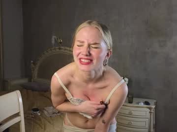webcam girl merylharvison image #8110339