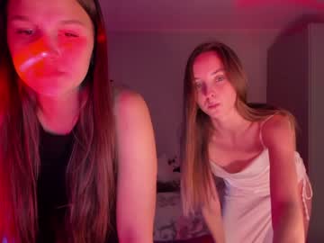 webcam girl golden_bag image #2509807