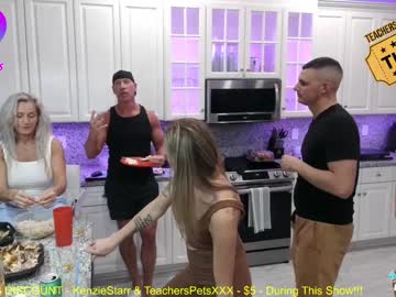 webcam couple teacherspetsxxx image #6165390