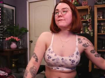 webcam girl autumnbuttons image #3221560
