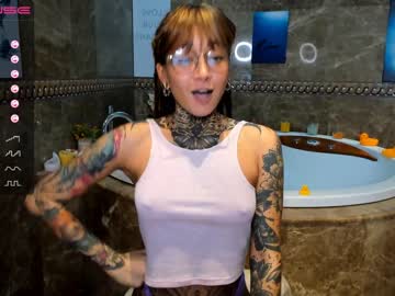 webcam girl nickyneck image #387289