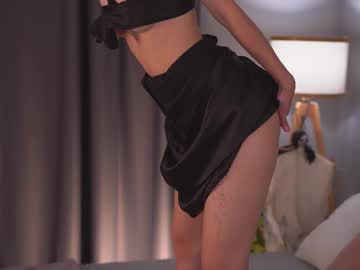 webcam girl riskyteaseee image #8131246