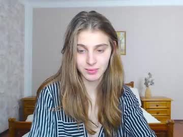 webcam girl little_kitt1y_ image #5597192