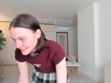 webcam girl megancooks image #3940137